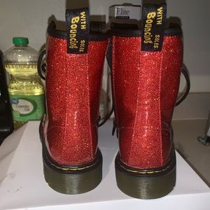 Women boots shoes